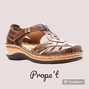 Propet Jenna Brown Sandal  11 M
